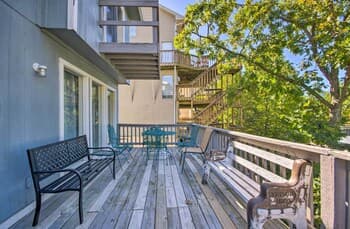 Lakefront Rocky Mount Home w/ Private Dock!