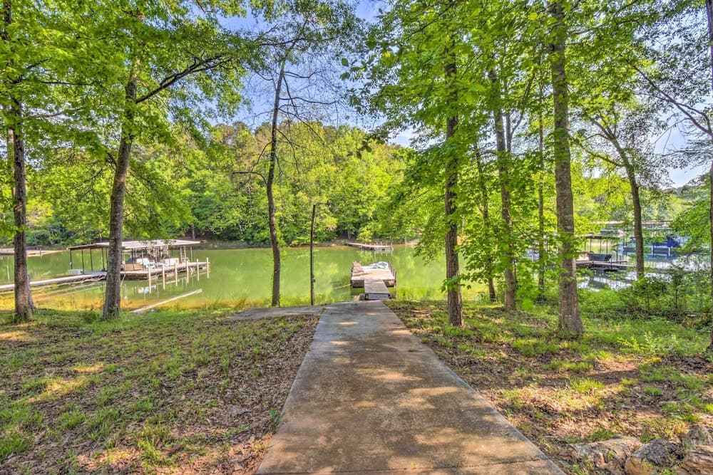 Lakefront Townville Gem w/ Boat Dock & Kayaks