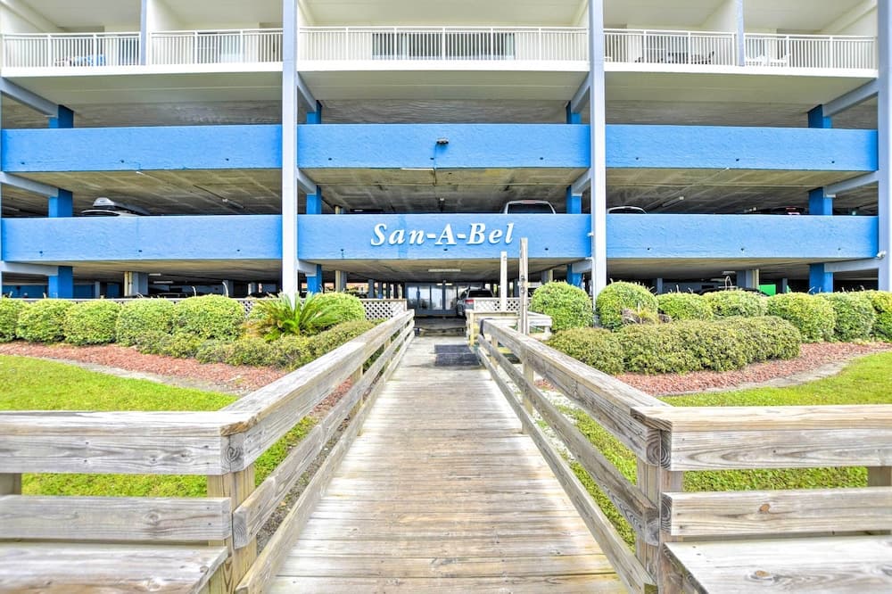 Ocean-view Penthouse Condo in North Myrtle Beach!