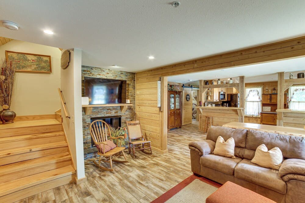 Quiet Hollister Cabin: Walk to Lake Taneycomo