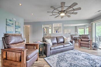 Spacious Lakeside Condo w/ Community Perks!