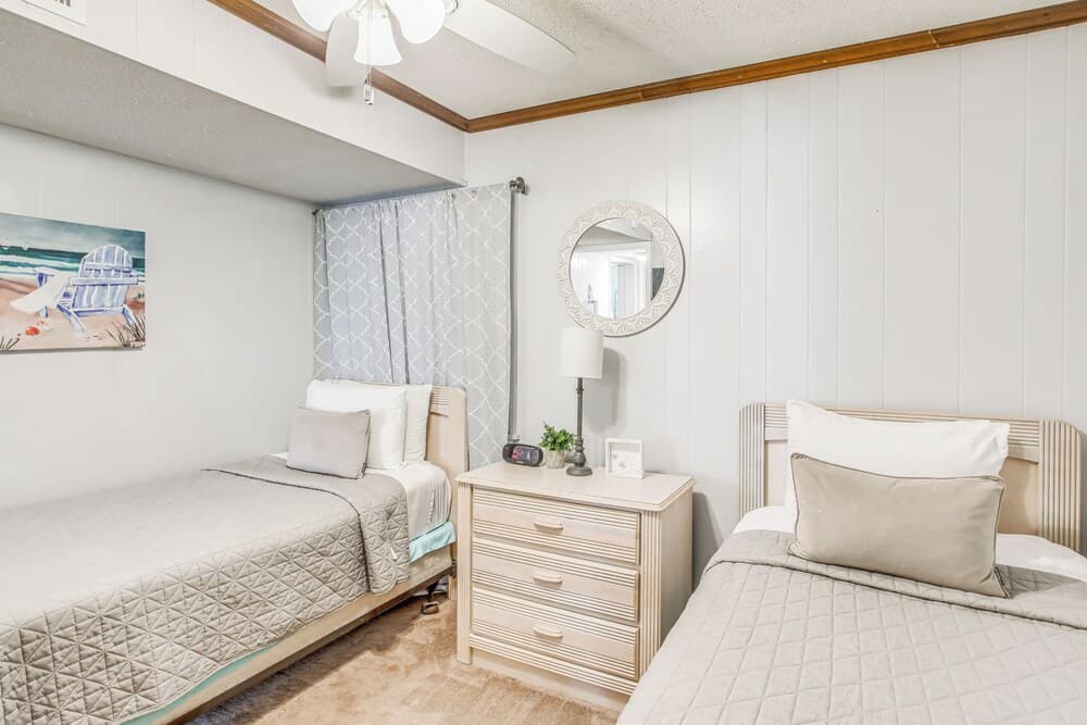 4 Mi to Winter Lights & Ice Rink! Myrtle Beach Gem