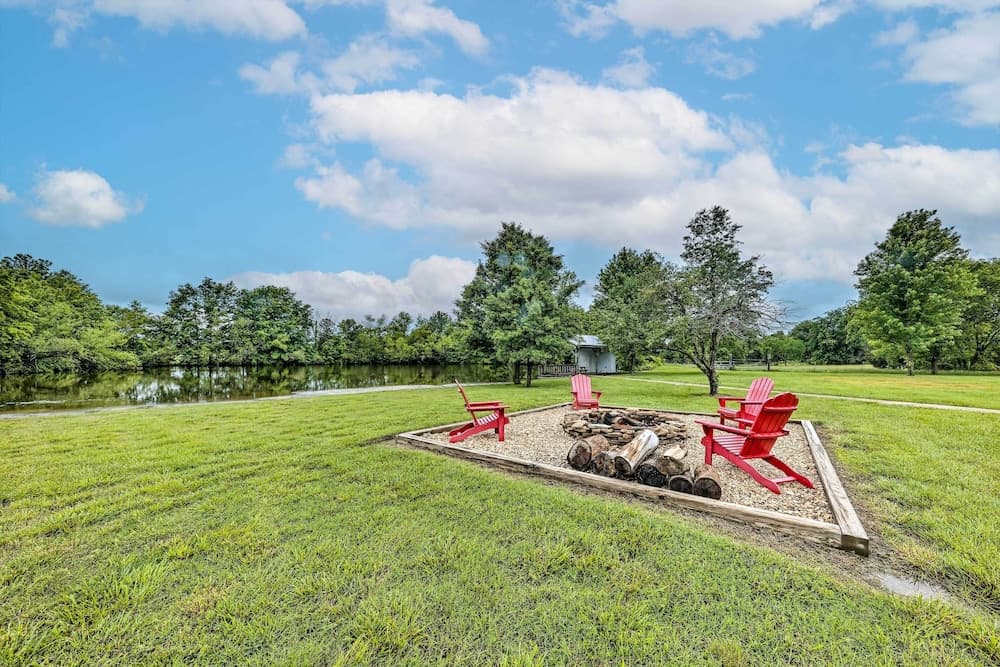 Waterfront Missouri Escape w/ Private Pond & Dock!