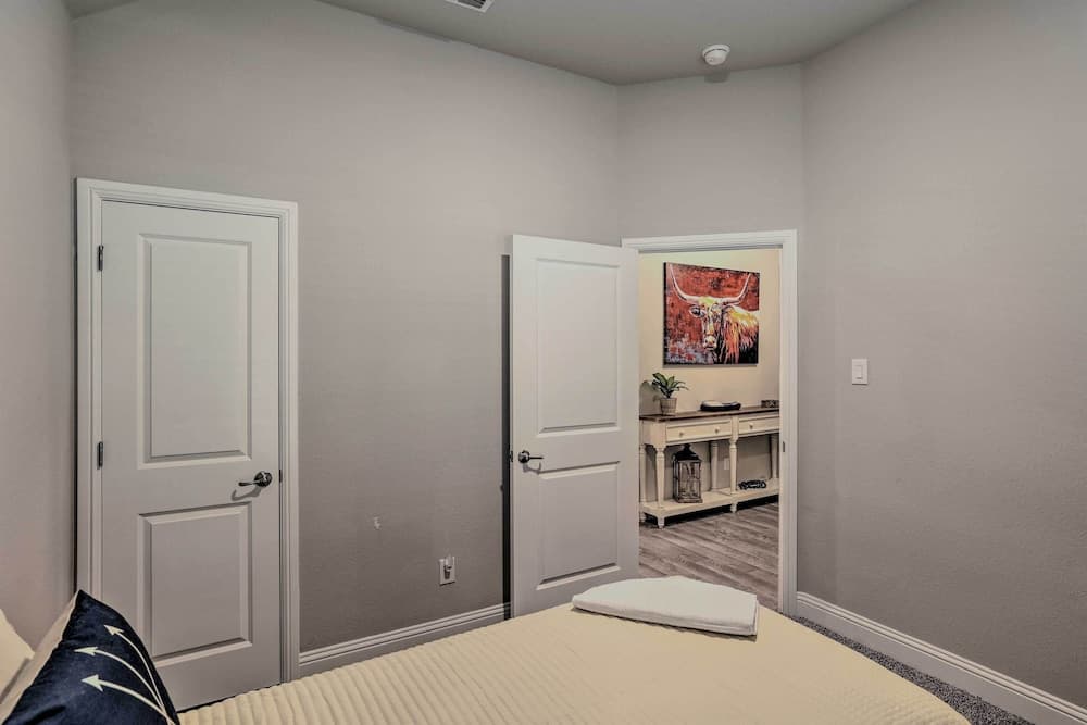 Aledo Home: Covered Patio & Yard, Near Fort Worth!