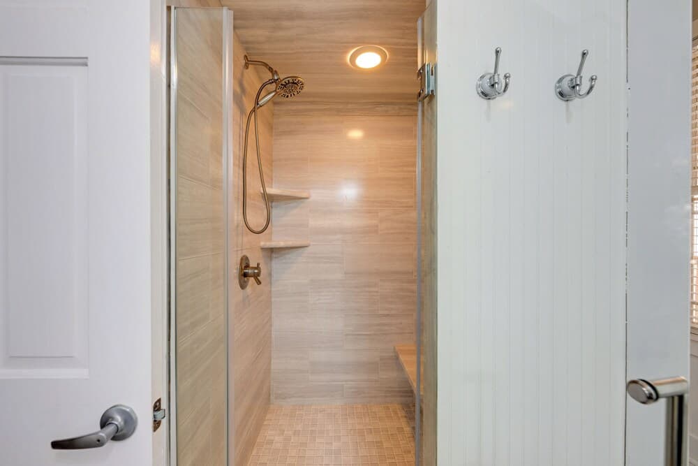 Beautiful Bryson City Home w/ Hot Tub & Mtn Views!