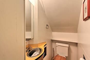 Cozy Eugene Escape w/ Private Yard & Grill!