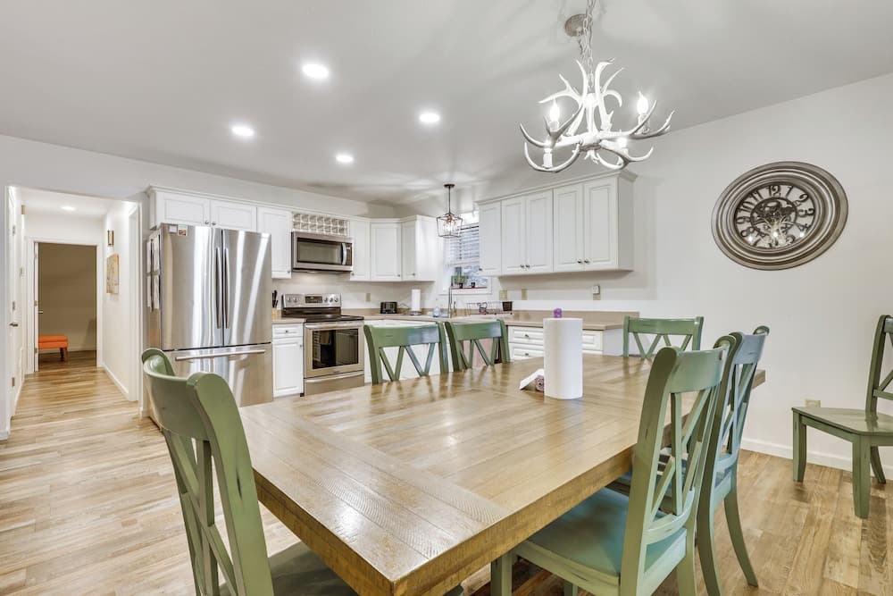 Family Getaway < 2 Mi to Massanutten Ski Lodge!