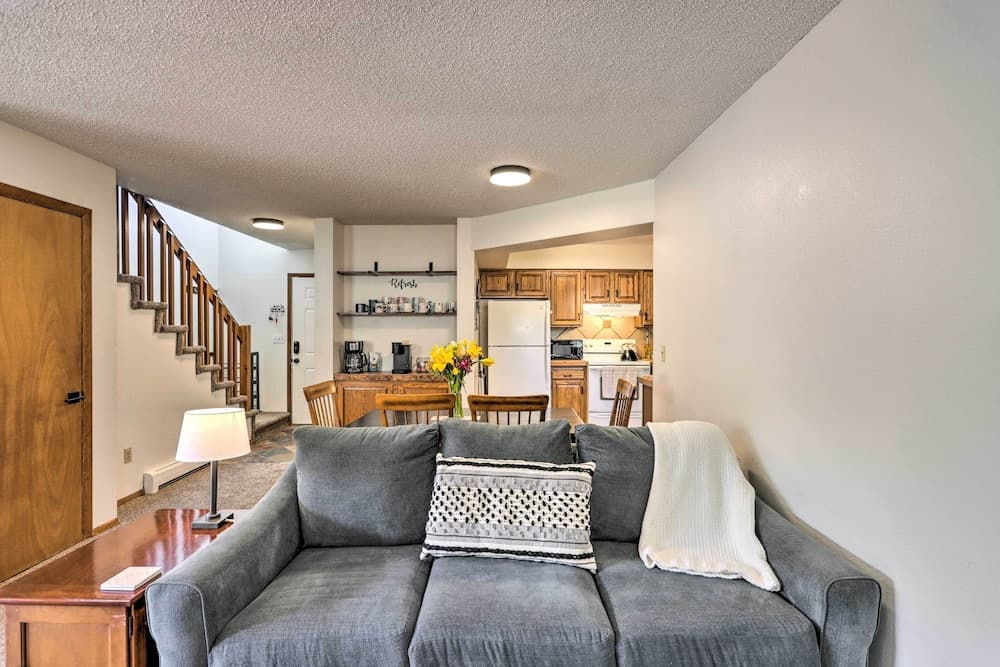 Grand Junction Townhome ~ 3 Mi to Downtown!