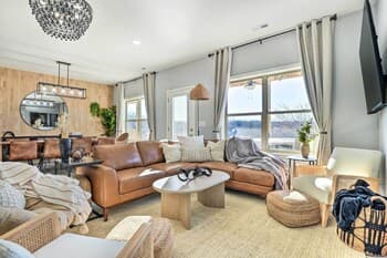 Family-friendly Condo Near Silver Dollar City