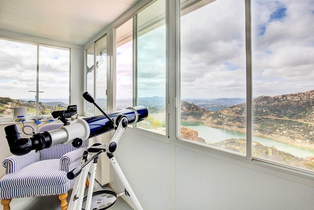 Mountaintop Ramona Home: Private Pool, Near Lake!