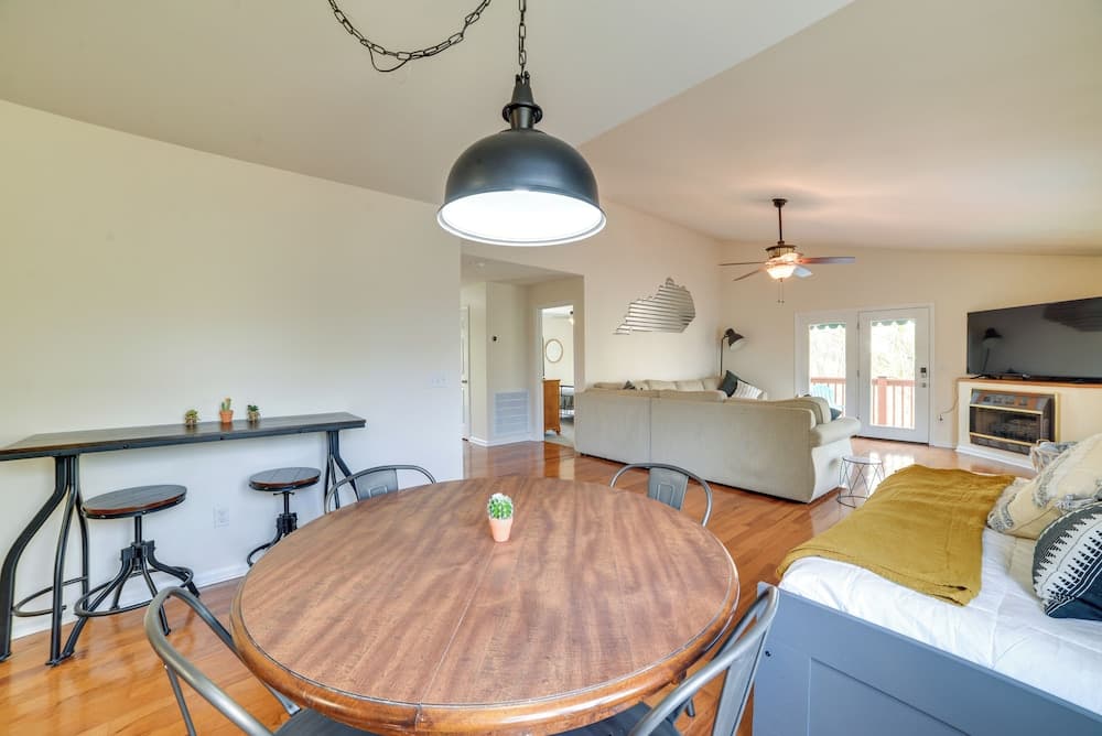 Cadiz Abode w/ Decks, Fire Pit, & Lake Access