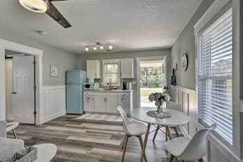 Chic Outer Banks Bungalow < 1 Mi to Beach!