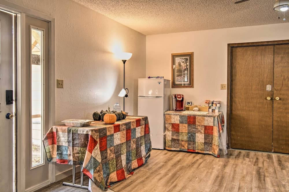 Highplaines Haven Apt - Fish, Hunt & Relax!