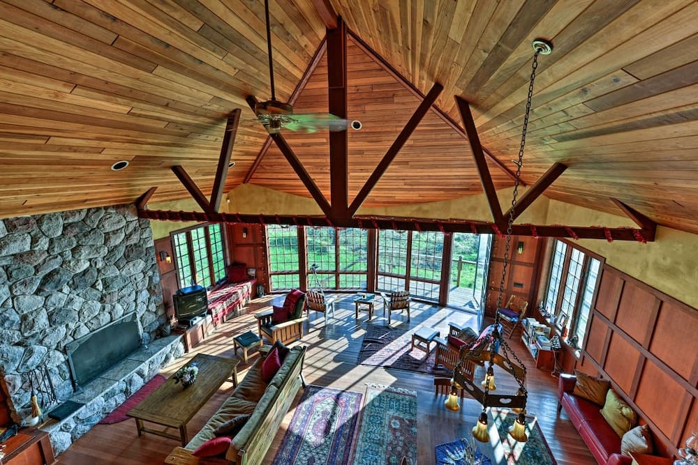 Forested Gold Beach House w/ Panoramic Ocean Views