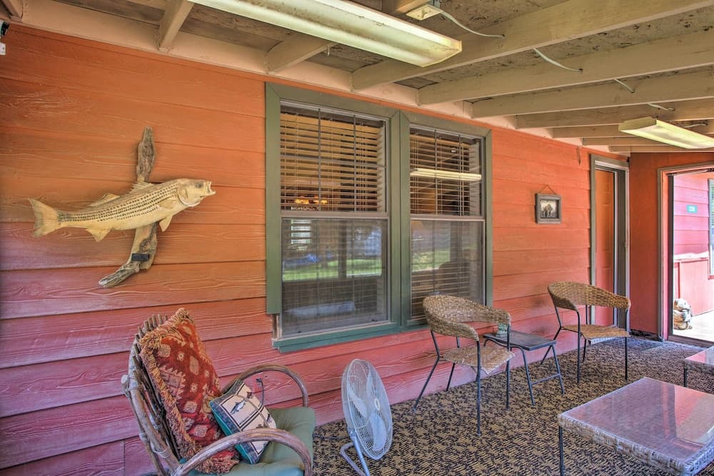 Pet-friendly Kingston Home w/ Boat Ramp Access!