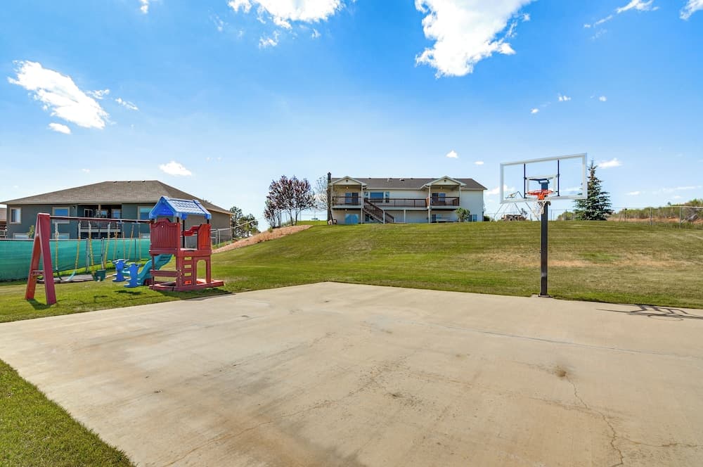 Scenic Large-group Retreat, 1 Mi to Bryce Canyon!
