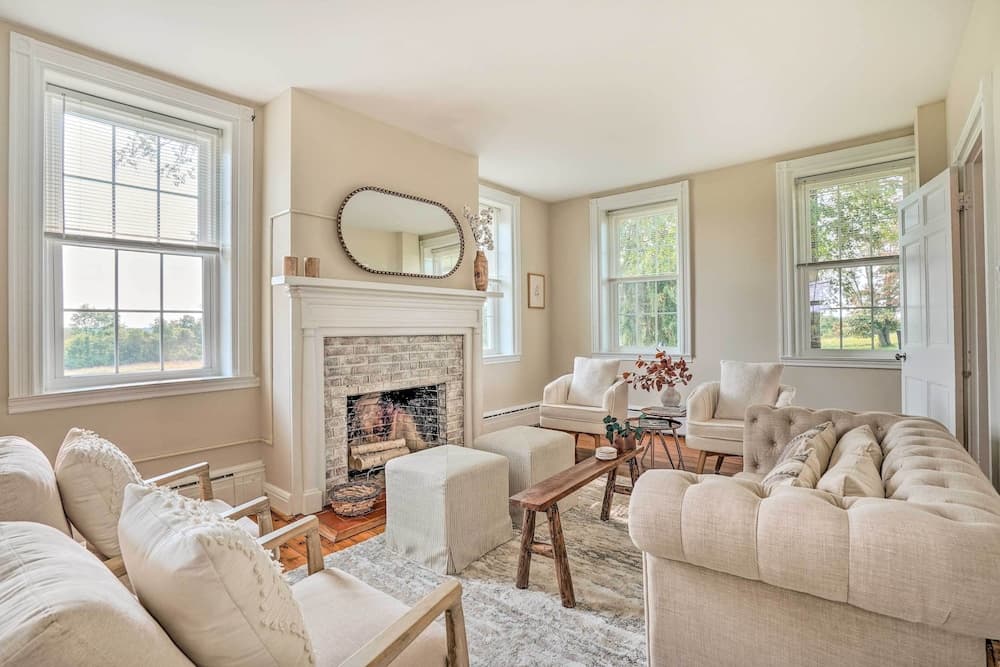 Upscale Country Home w/ Fire Pit in Taneytown!