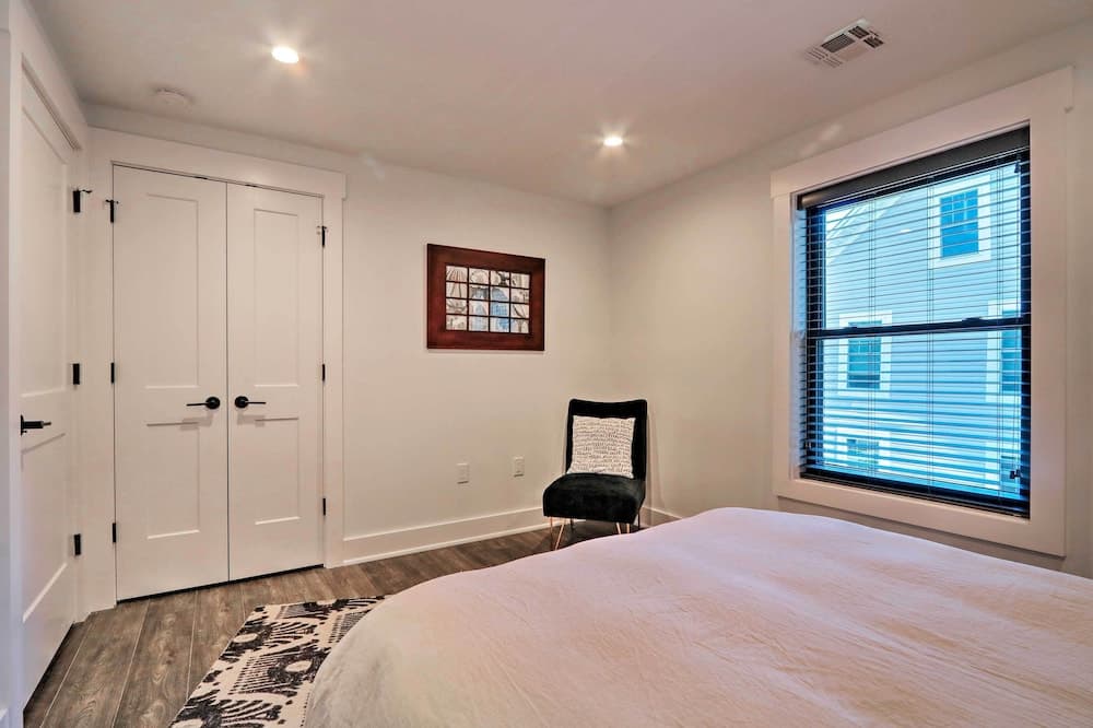 Updated Downtown Red Bank Home 5 Mi to Beach!