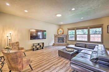 Boise Home w/ Fireplaces: 8 Mi to BSU & Dtwn!