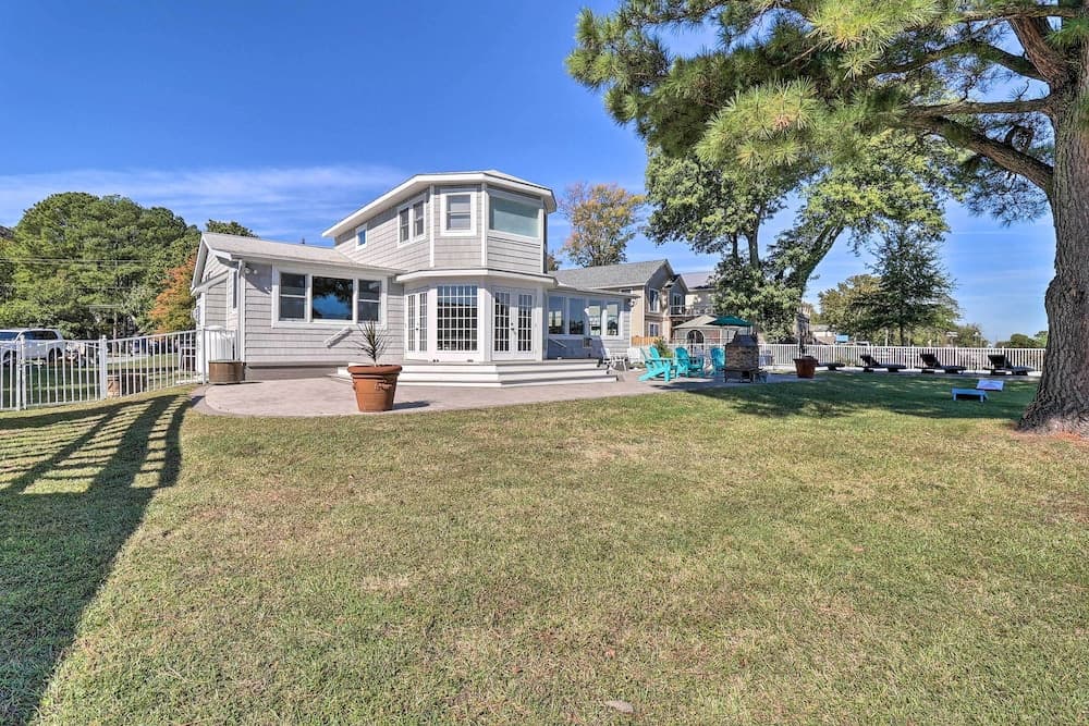 Grasonville Home w/ Private Pool on the Water