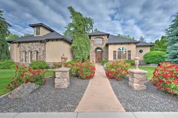 Luxury Lakeside Home w/ Game Room: Near Dtwn!