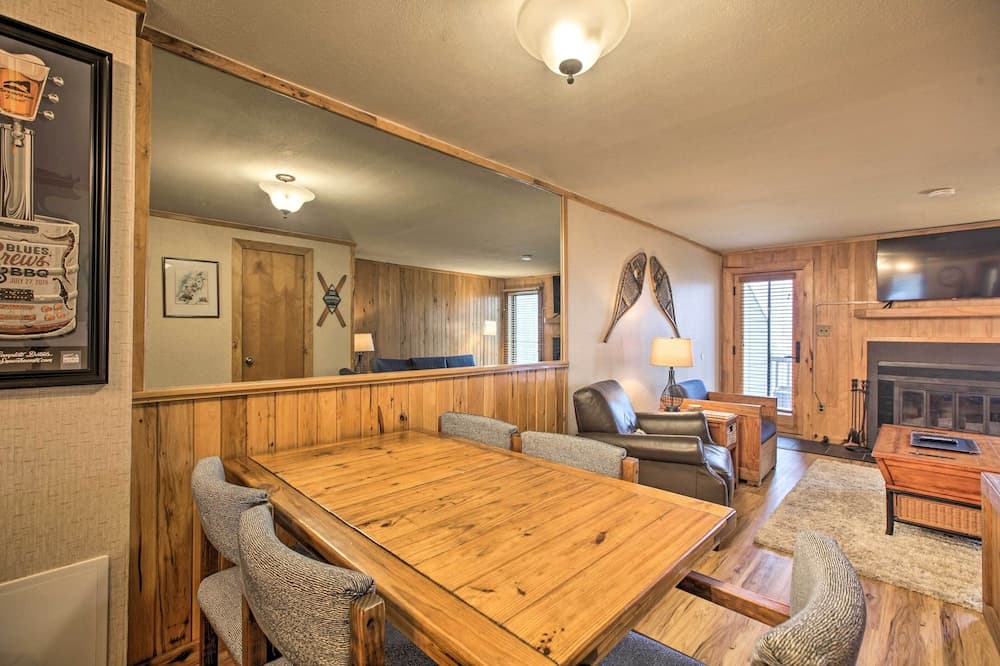 Slopeside Snowshoe Condo - Walk to Ski Lifts!