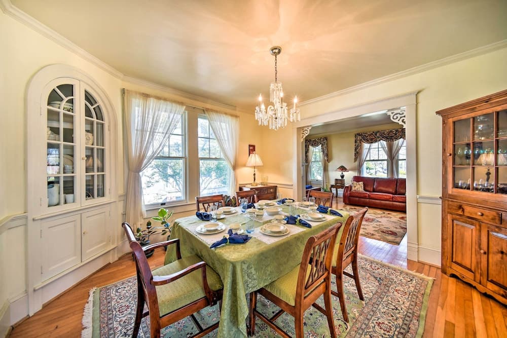 Edenton Vacation Rental w/ Patio: Walk Downtown