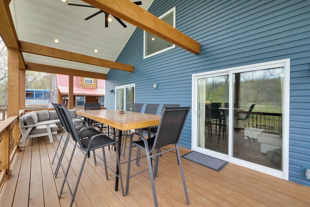 Waterfront Home on Lake Milton: Dock, Hot Tub