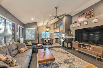 Gorgeous Austin Getaway ~ 8 Mi to Downtown!