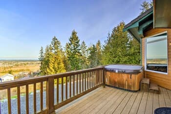 Stunning Sequim Hideaway w/ Hot Tub & Views