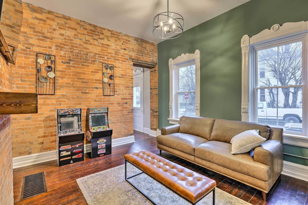 Near Downtown Dayton: Historic South Park Home