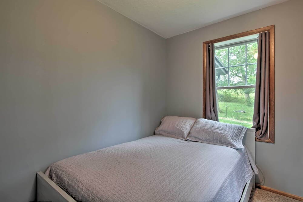 Pet-friendly Spring Grove Home w/ Serene Yard!