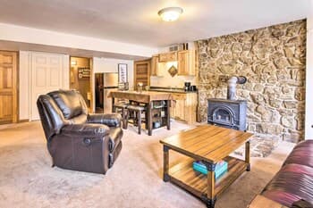 Cozy Apt - Near Usafa & Garden of the Gods!