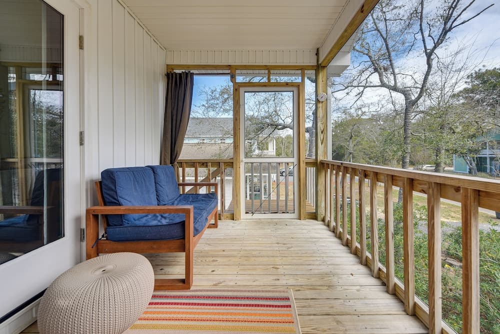 Oak Island Home w/ Pool: Walk to Long Beach!