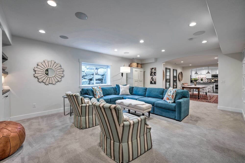 Vibrant Chic Home ~ 20 Mi to Salt Lake City!