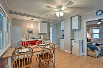 'the Blue Crab Cottage' - 3 Blocks From The Beach!