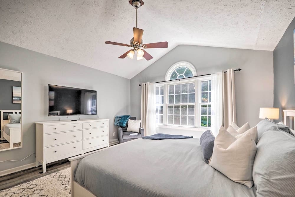 Beulah Family Home ~ 2 Mi to Dtwn + Beach!