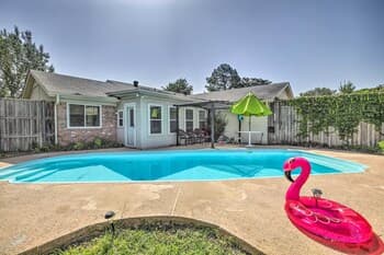 Darling Garland Home, 2 Mi to Nature Preserve