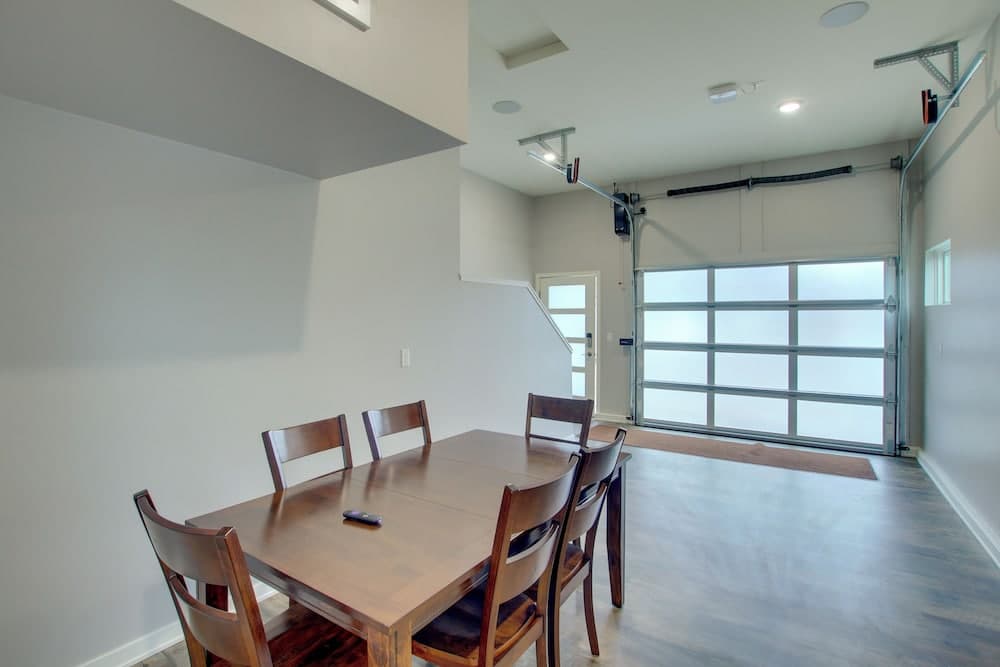 Green Bay Getaway Near Lambeau Field & Resch!