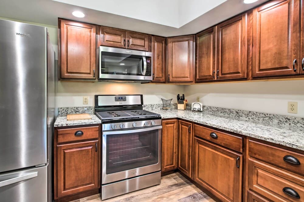 Family Home w/ Deck, Yard, Dock on Rock River