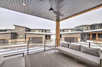 Mountain-view Townhome Near Powder Mountain!