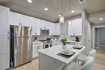 Updated East Dallas Home ~ 4 Mi to Dtwn!