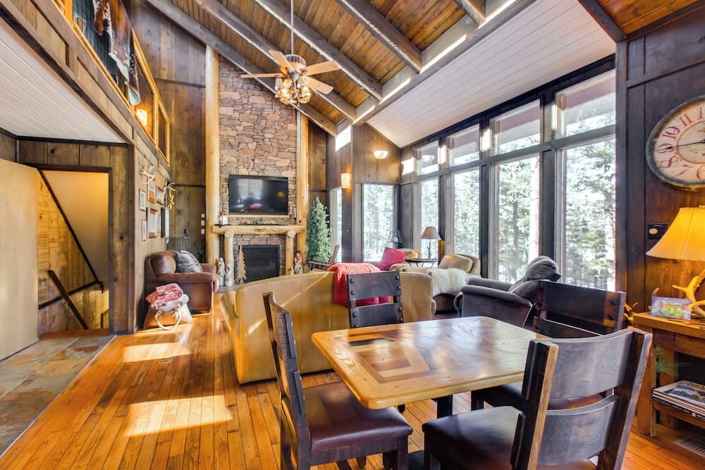 Angel Fire Cabin w/ Game Room ~ 4 Mi to Ski Resort