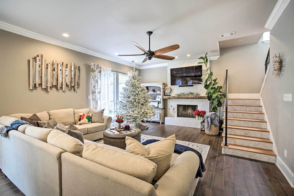 Luxe Home w/ Yard Near Lake Pontchartrain!