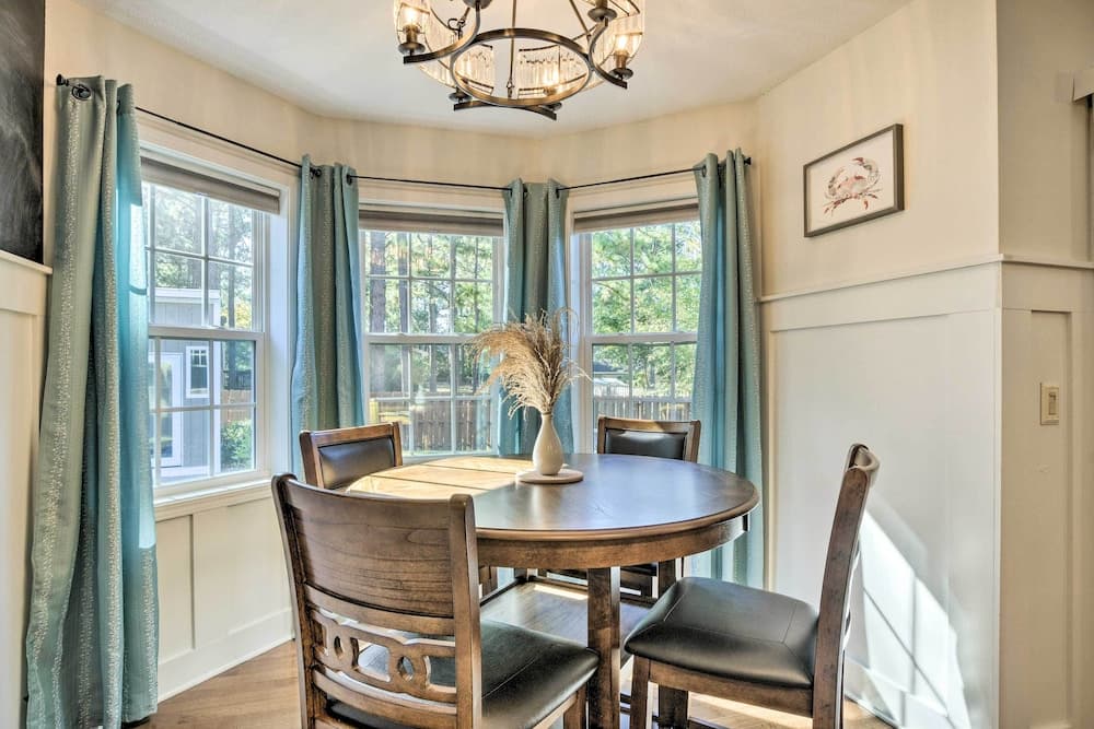 Idyllic Pinehurst Home, Near Golf Course!