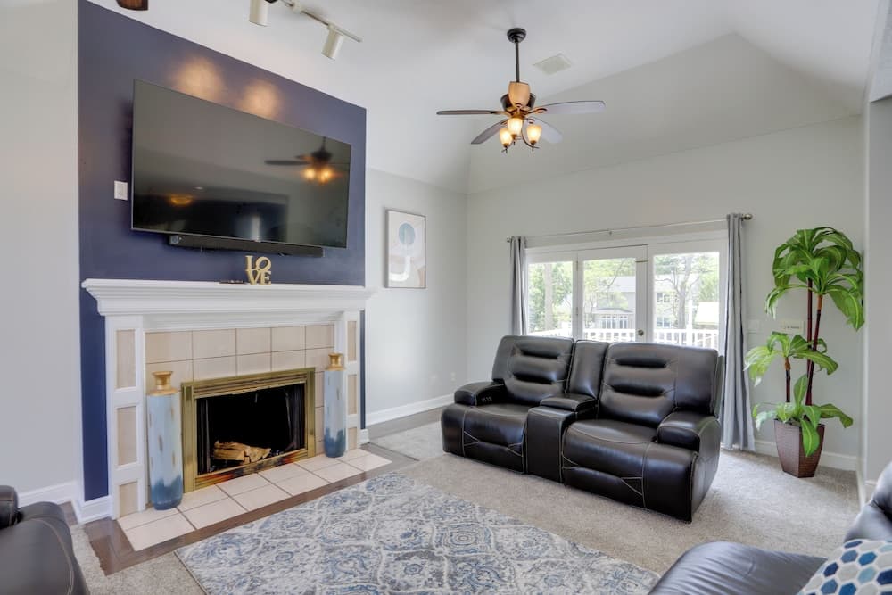 Spacious Refuge w/ Private Pool & Outdoor Bar!