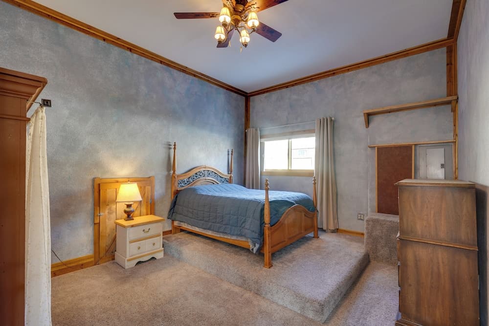 Unique Colorado Mountain Retreat: Near Pikes Peak!