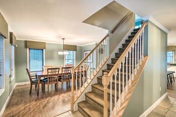 Charming Home w/ Grill - 2 Mi to Cranmore Mtn