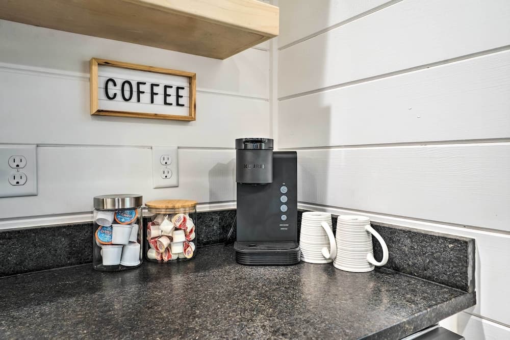 'A Little Bit of Simple' Cabin w/ Pond Access