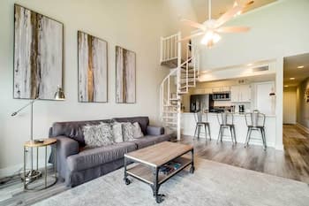 Dreamy Lake Conroe Escape: Boat, Golf, and Swim!